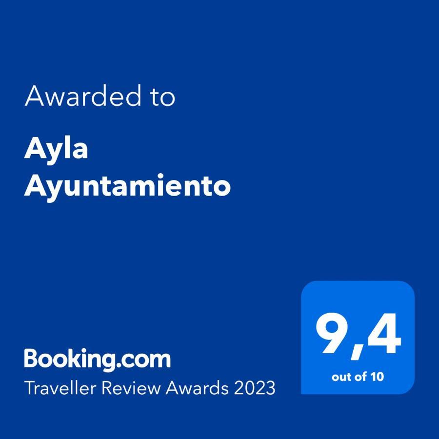 Apartamento Ayla Ayuntamiento Pamplona Exterior foto